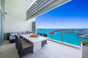 Penthouse At The Point - Airlie Beach, Cannonvale